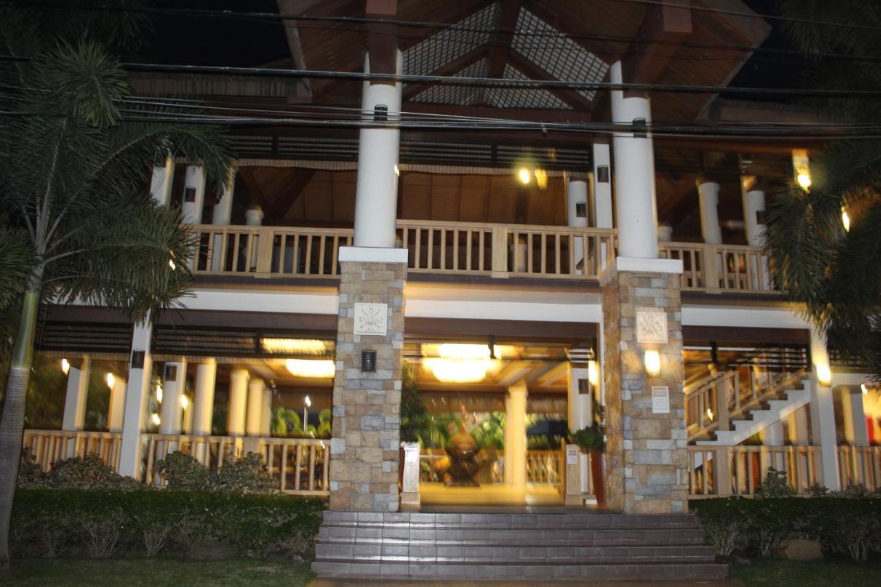 One Oasis A10 3Mins Walk Sm Mall,Free Pool - Wifi 达沃 外观 照片